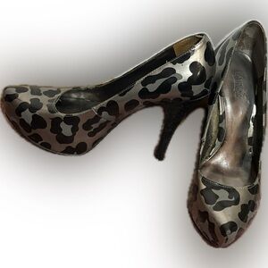 Carlos Black/Grey heels,UEC, 6